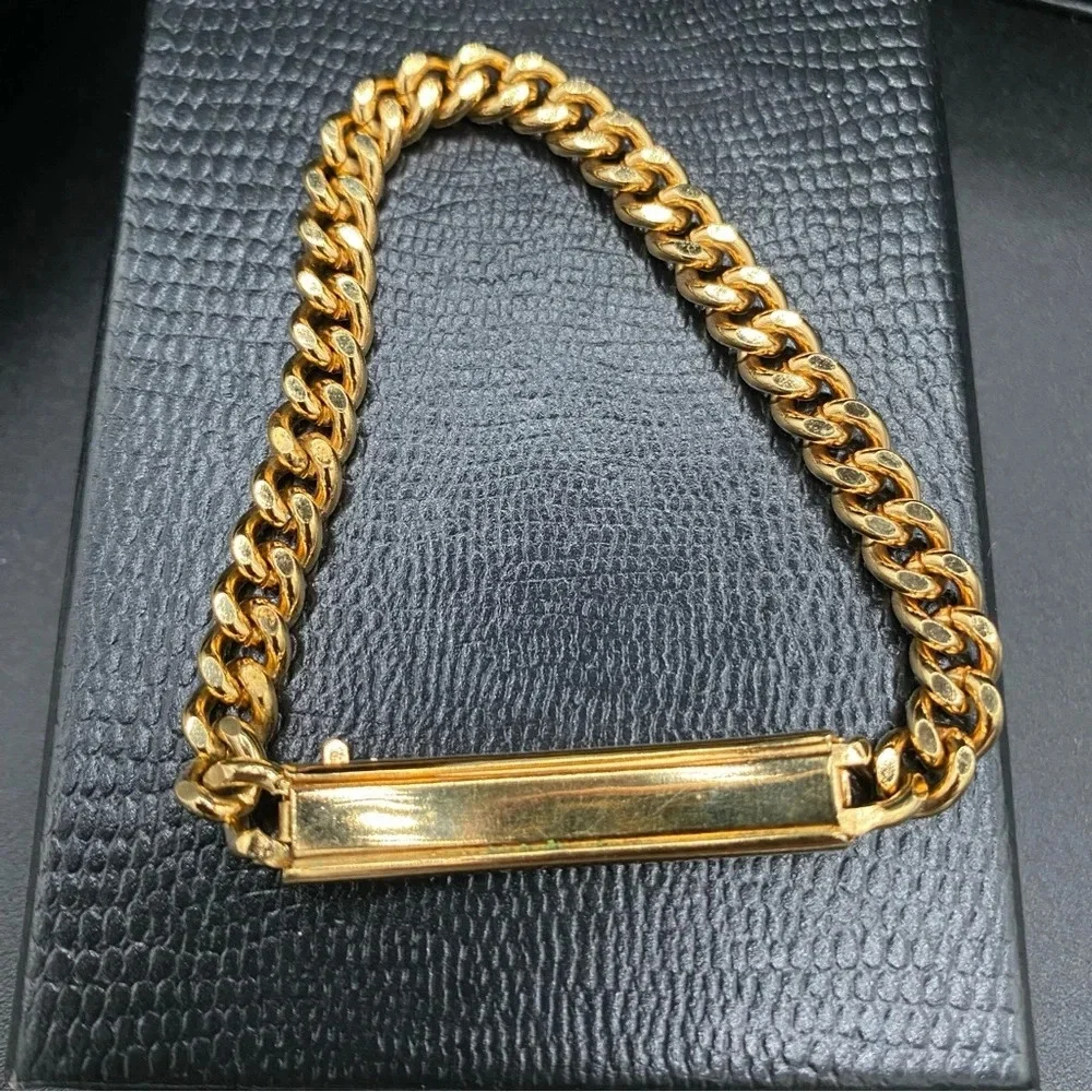 Speidel Gold Plated ID Bracelet Engraved Susie with Wide Cable Link Chain